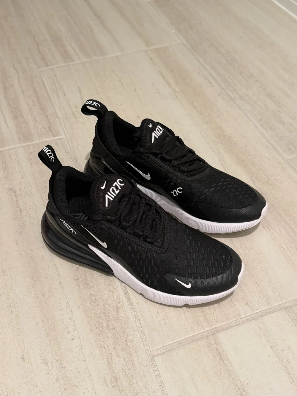 Nike Air Max 270 women’s size 6.5